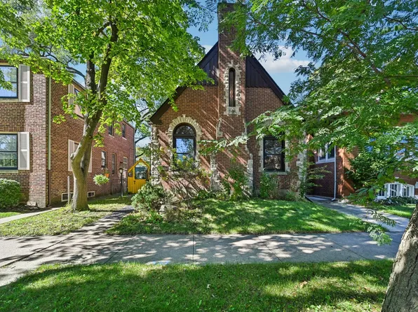 5710 N Drake Ave, Chicago, IL 60659