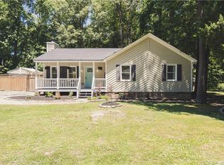 11430 Brandenburg Dr, Midlothian, VA 23112