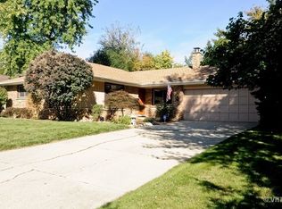 556 E Tahoe Trl, Palatine, IL 60074