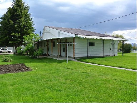 2nd image of 1156 Craven Ave
