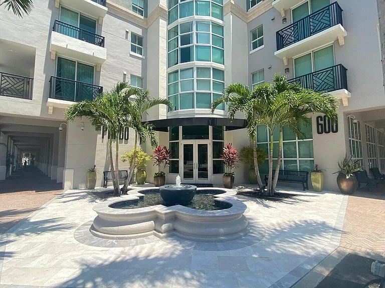 600 S Dixie Hwy #303 — Photo 4