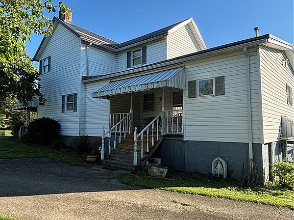 3rd image of 136 Hatfield Rd