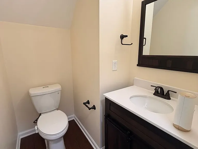 42 Kilverstone Way — Photo 16