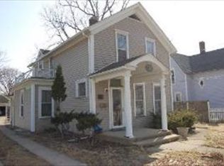 363 Saint Charles St, Elgin, IL 60120