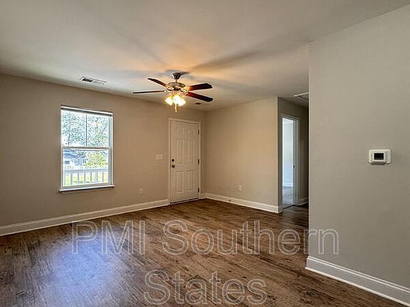 5th image of 200 Walnut Hill Dr Unit B