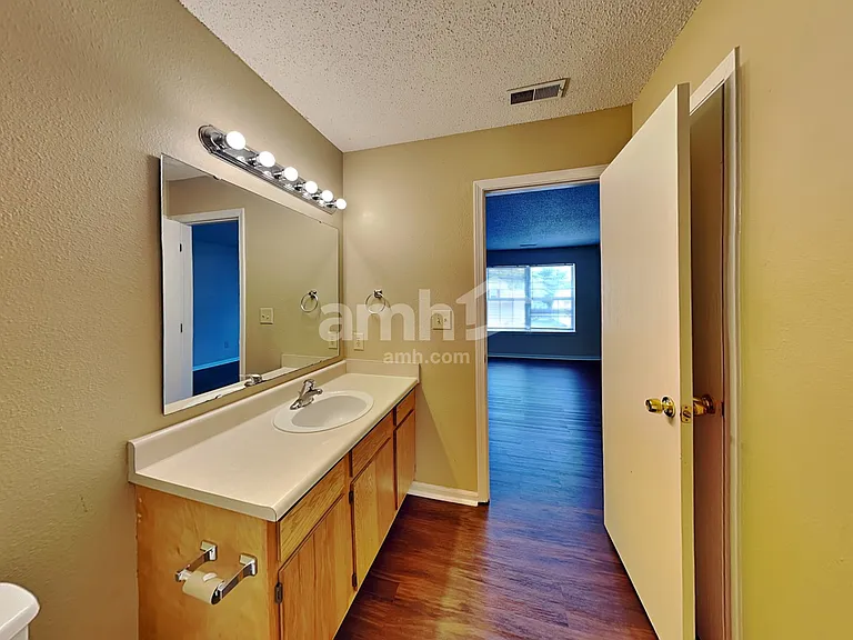 7650 Scatter Woods Ln — Photo 13