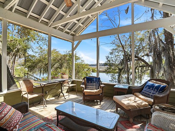 3rd image of 4637 Hagan Rd