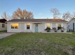 808 Dumas Dr, Bryan, TX 77803