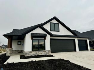 5167 Mira Way W, West Fargo, ND 58078