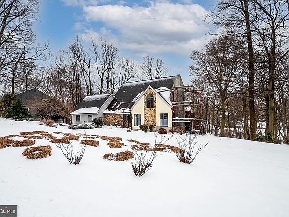 5th image of 5 Boysenberry Dr
