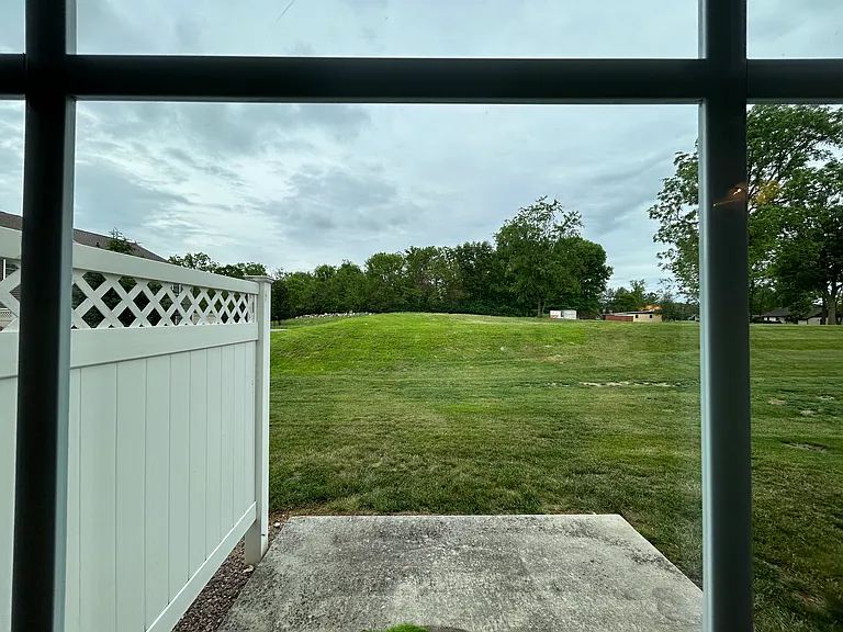 1963 Chloe Cir — Photo 15