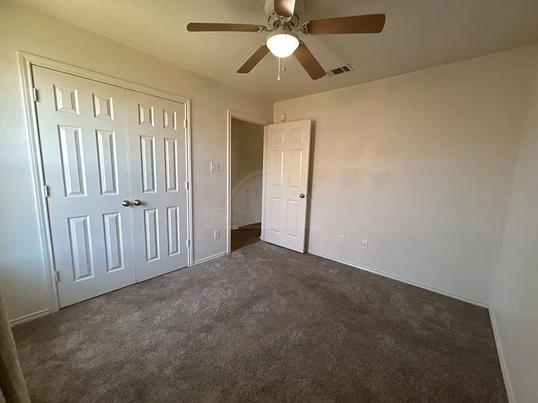 10105 Diana Dr — Photo 15