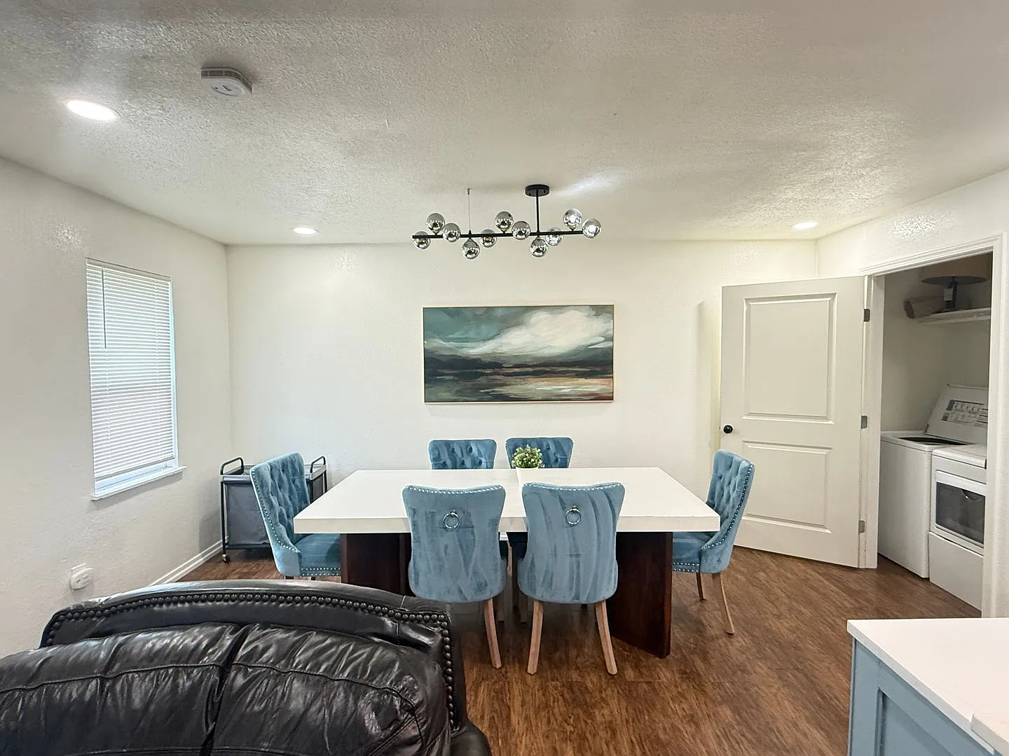 Charming Updated 2-Bedroom Near Wheeler District! — Photo 3