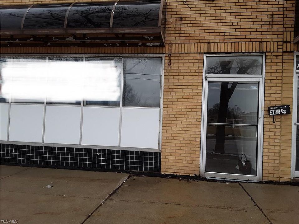 1st image of 483 E 260th St