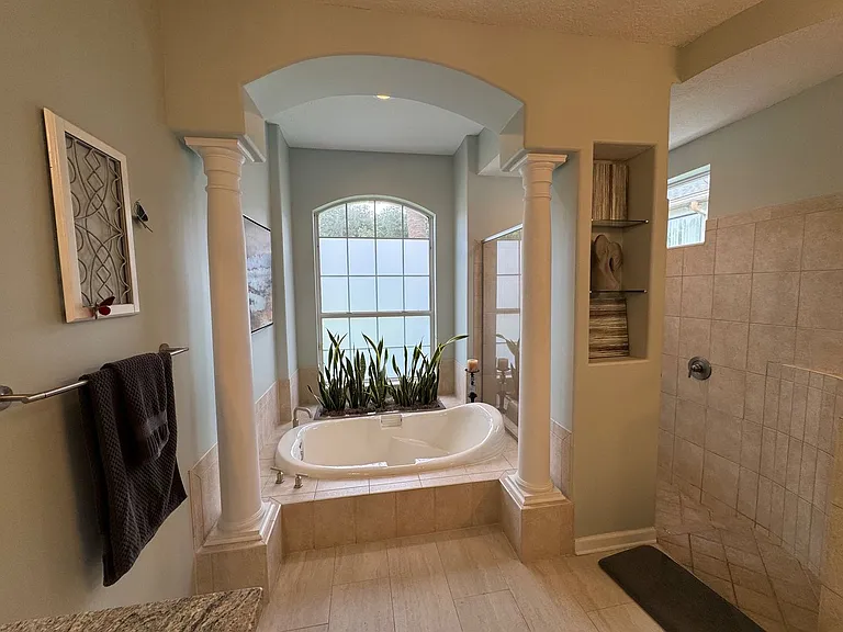 4911 Toproyal Ln — Photo 20