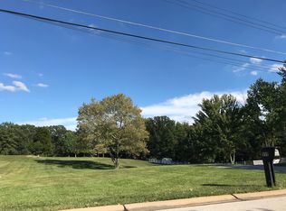 111 Covert Ln, Ballwin, MO 63021