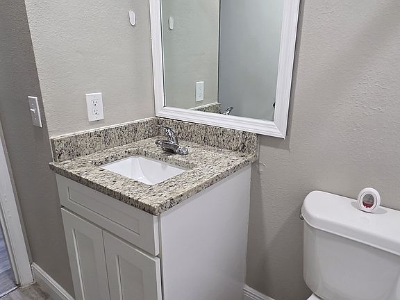 5th image of 516 Verbena Ct