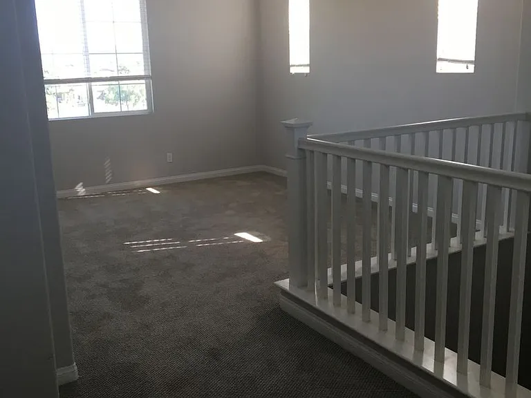 16353 Veridian Cir — Photo 11