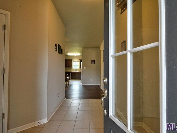 4th image of 10637 Dodger Dr