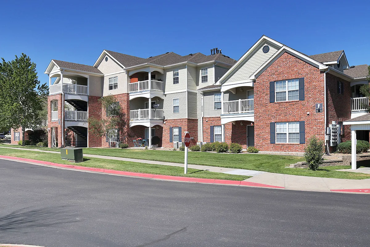 Building Photo - Sterling Park Apartments