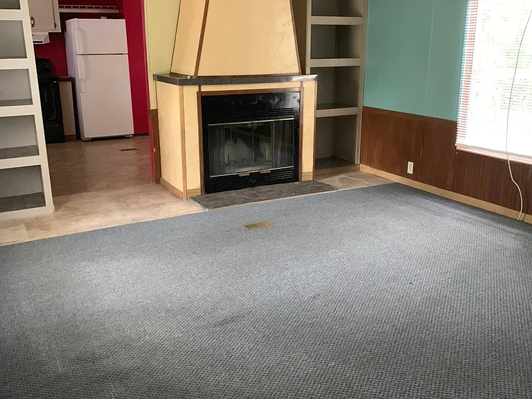 93 Whispering Pines Rd — Photo 2