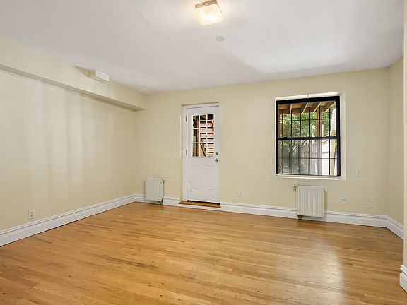 5th image of 336 E 116th St #1
