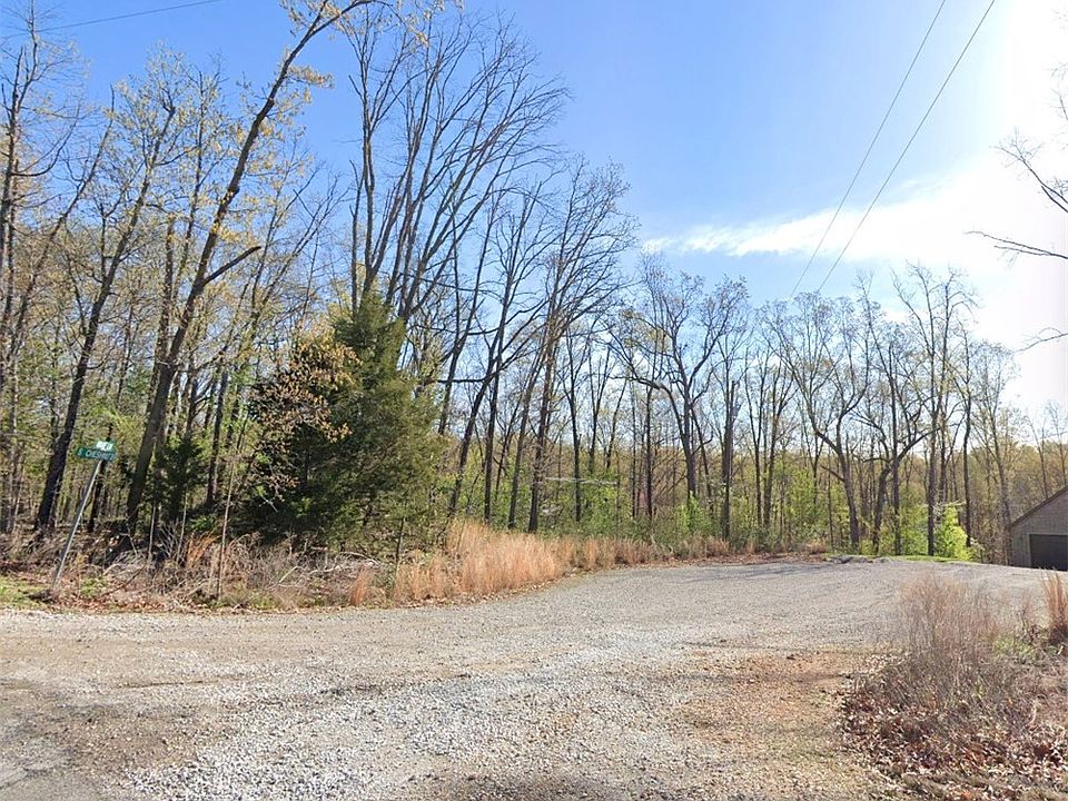 2nd image of 17 Ware Ln