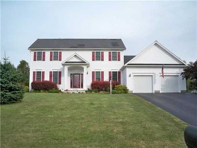 6154 La Frank Dr, Ontario, NY, 14519