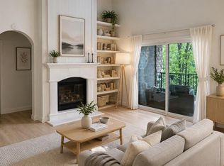 11 Monroe St APT 203, Denver, CO 80206