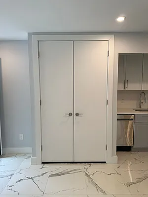 Rented by 18 REALTY | media 6