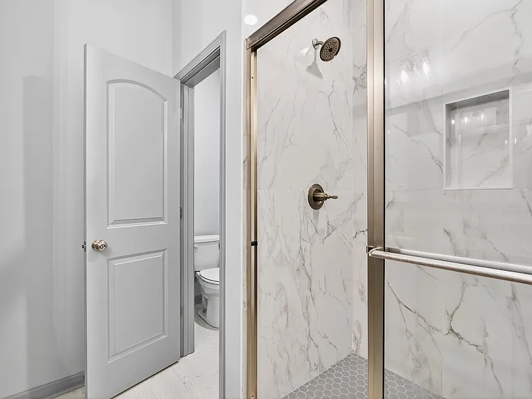 406 Fairfield Rd #406 — Photo 16