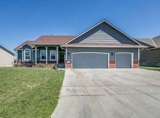 10604 W Dallas St, Wichita, KS 67215