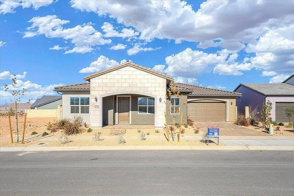 1st image of 1240 W Cactus Wren Dr