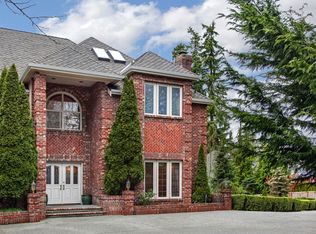 20709 SE 4th St, Sammamish, WA 98074