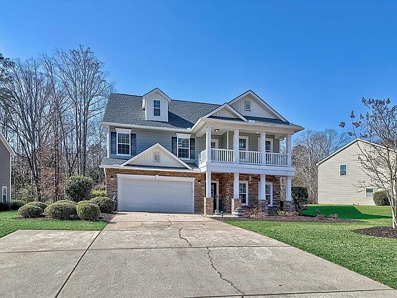 2nd image of 208 Woolbright Ln