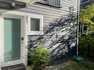 126 19th Ave E UNIT C, Seattle, WA 98112