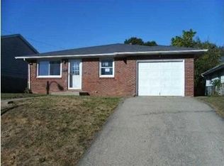 1415 Sherman St, Anderson, IN 46016