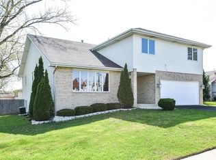 22901 Richton Square Rd, Richton Park, IL 60471