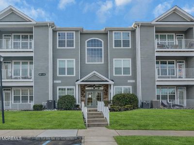 617 Saint Andrews Place, Englishtown, NJ, 07726
