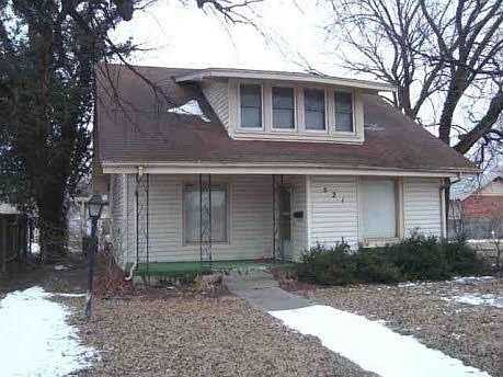 1st image of 521 W 11th Ave