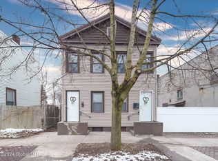 34 112th St FLOOR 2, Troy, NY 12182