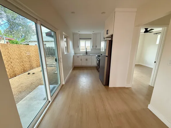 1044 Martin Luther King Jr Ave, Long Beach, CA 90813