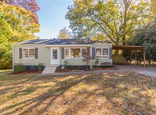 1841 Clearwater Dr, Marietta, GA 30067