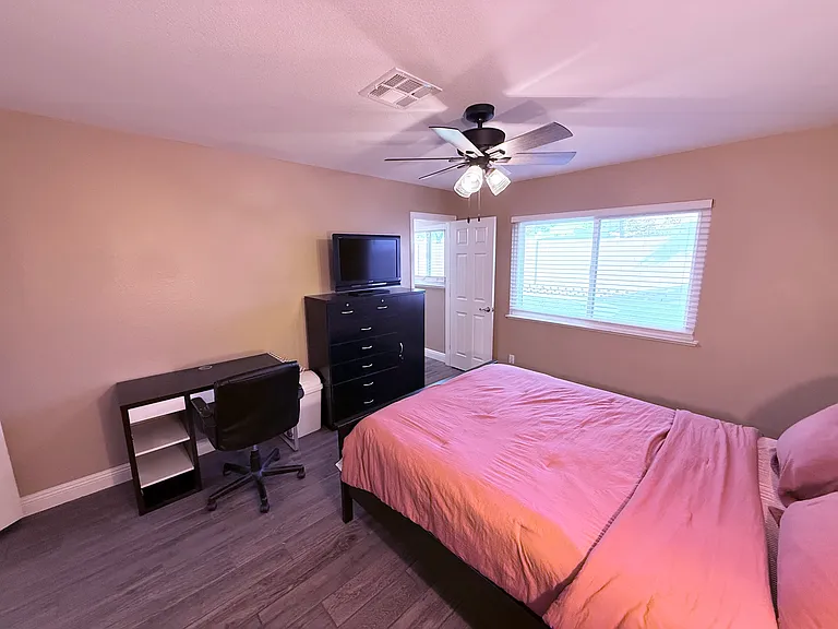 6717 Atwood Ave #1 — Photo 20