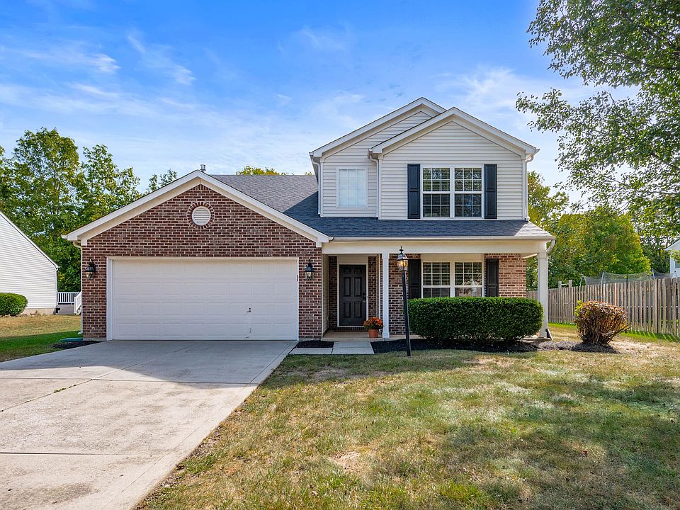 1st image of 11907 Royalwood Dr