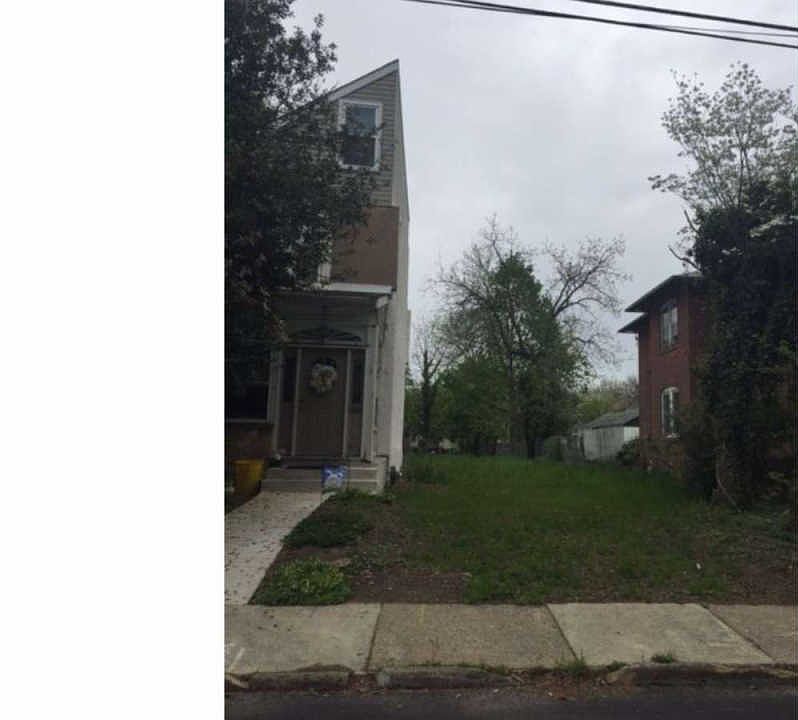 1st image of 515 Clifton Ave