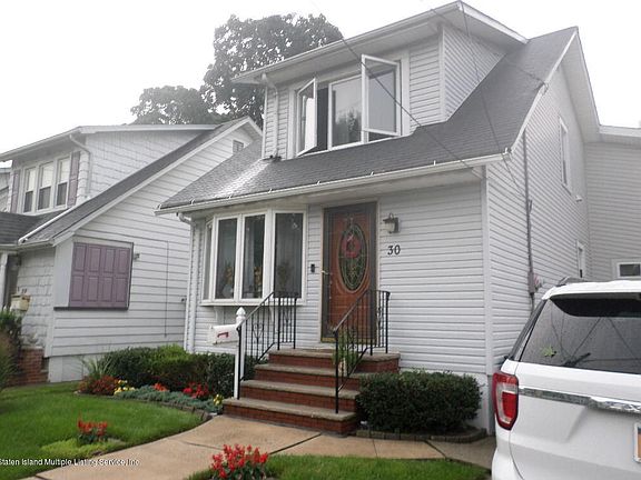 2nd image of 30 Montell St