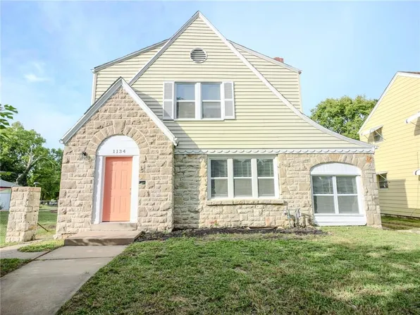 1134 E 77th St, Kansas City, MO 64131