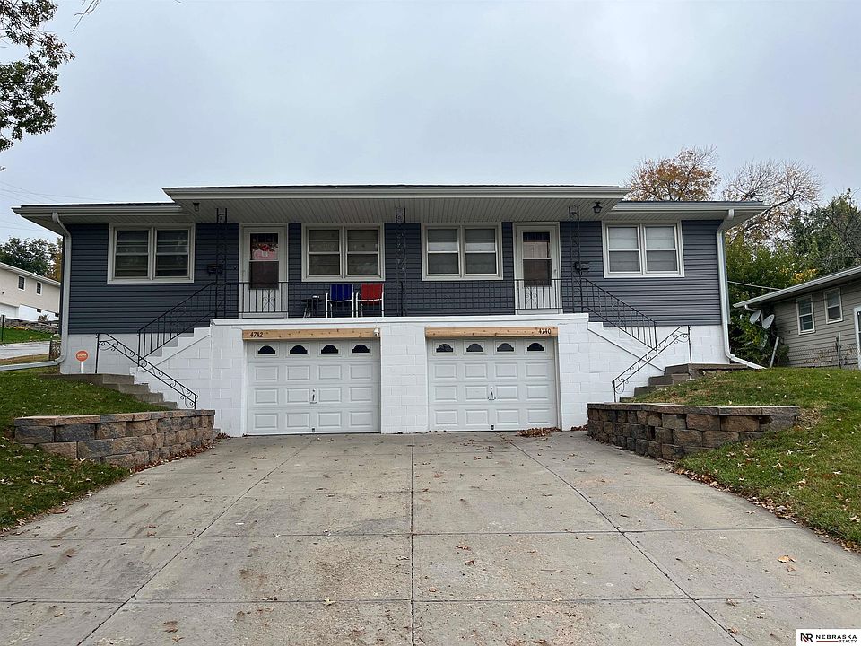 1st image of 4742 S 77th Ave