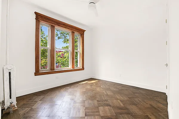 Rented by MNS | media 26